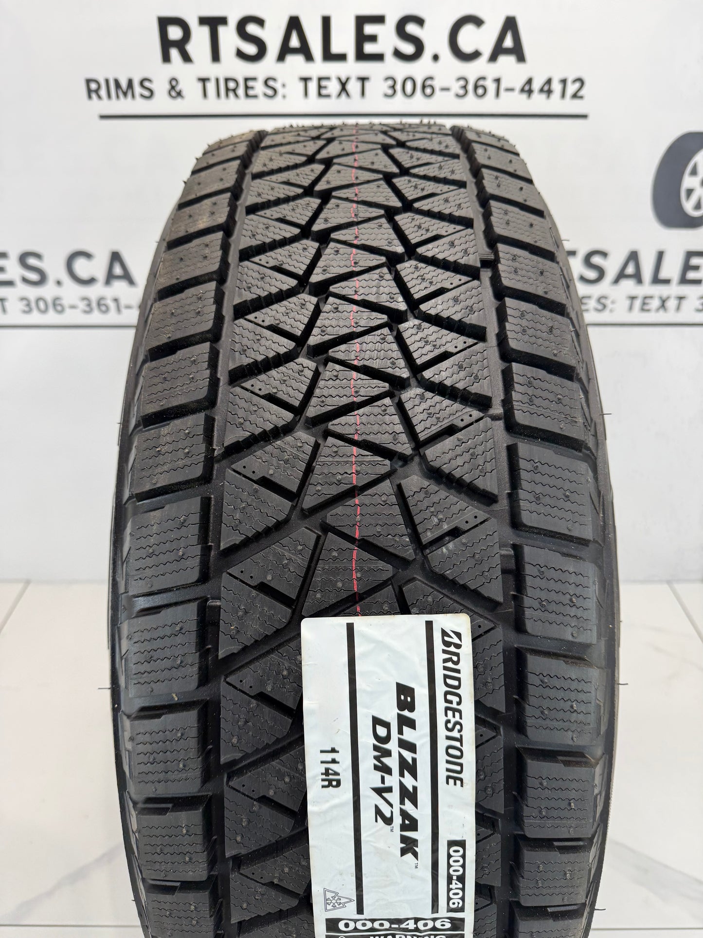 235/65/19 Bridgestone BLIZZAK DM-V2 Winter Tires