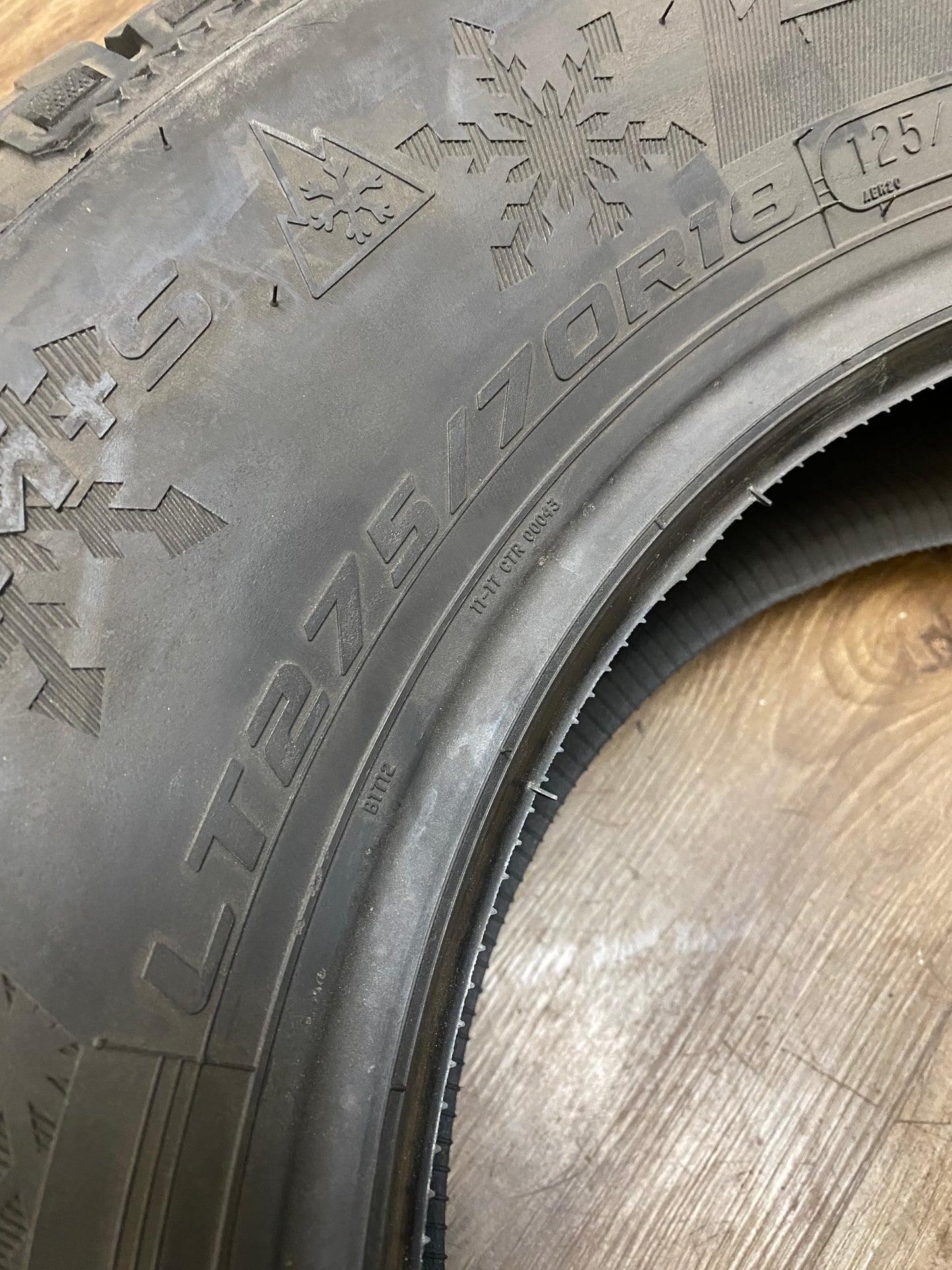 LT 275/70/18 Cooper DISCOVERER SNOW CLAW E Studdable Winter Tires - R&T Sales