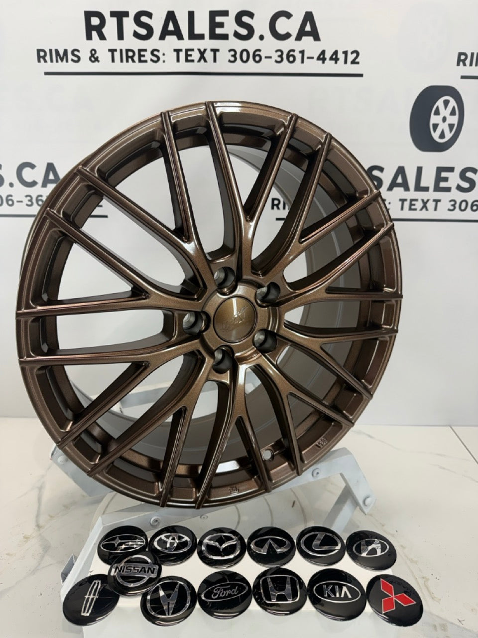 18x8 Dai Rims 5x114.3 Gloss Bronze