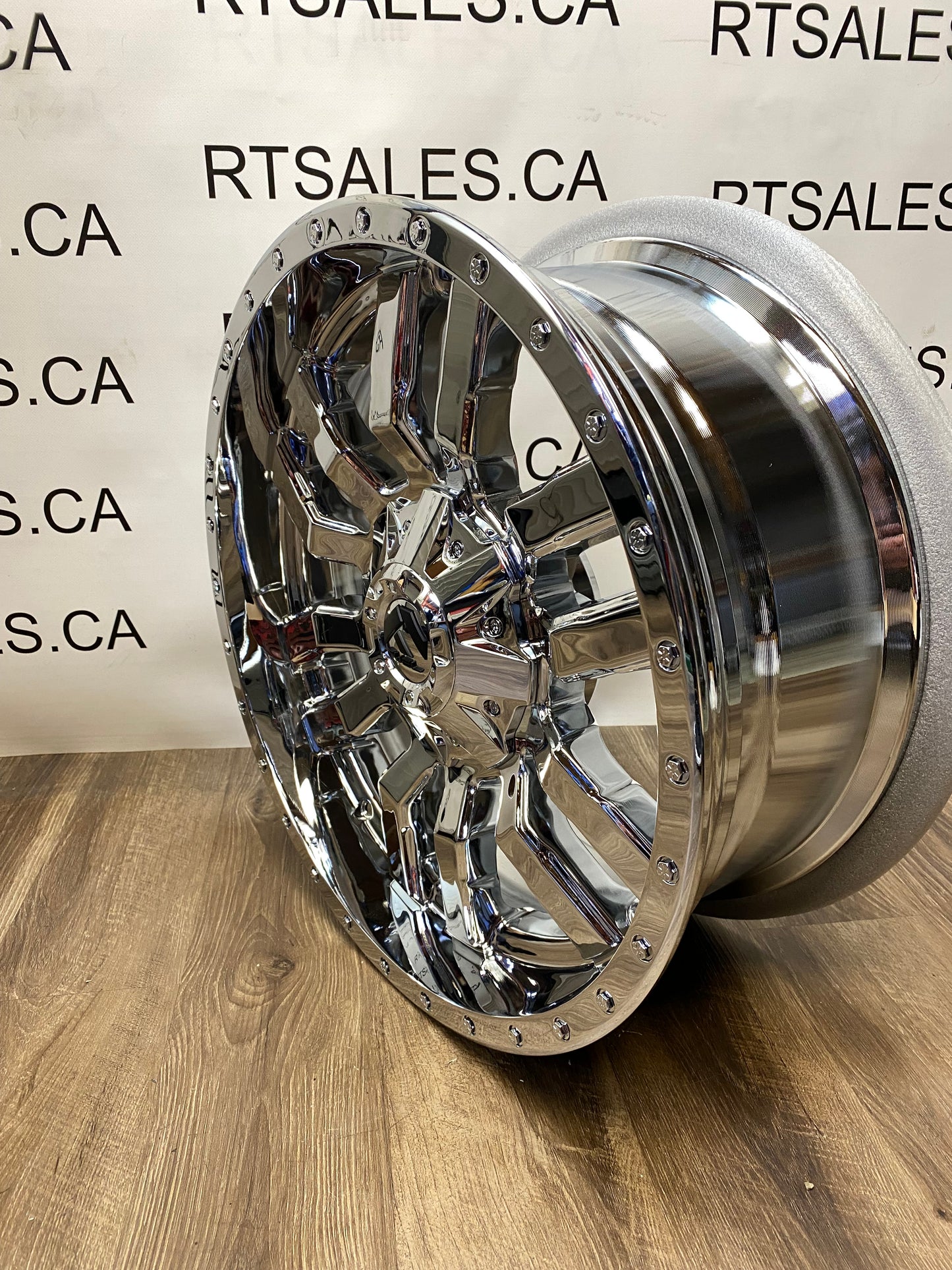 20x9 Fuel Sledge Chrome 5x139/150 Dodge Ram 1500 Toyota Tundra