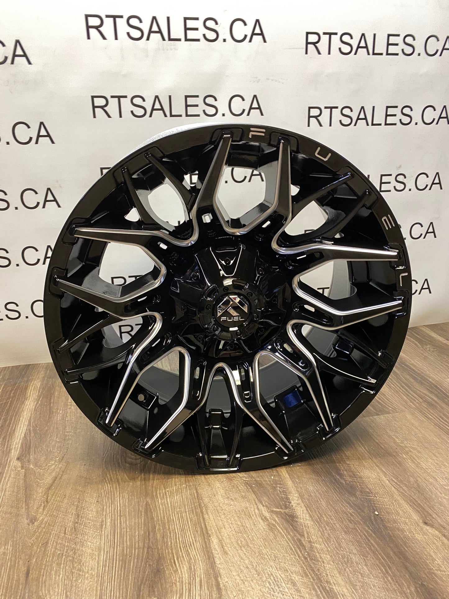 20x10 Fuel Twitch Rims 8x170 Ford F-250 350 Superduty