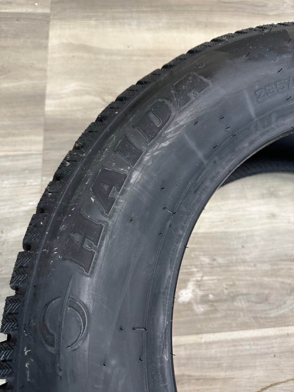 235/65/17 Haida HD677 Winter tires