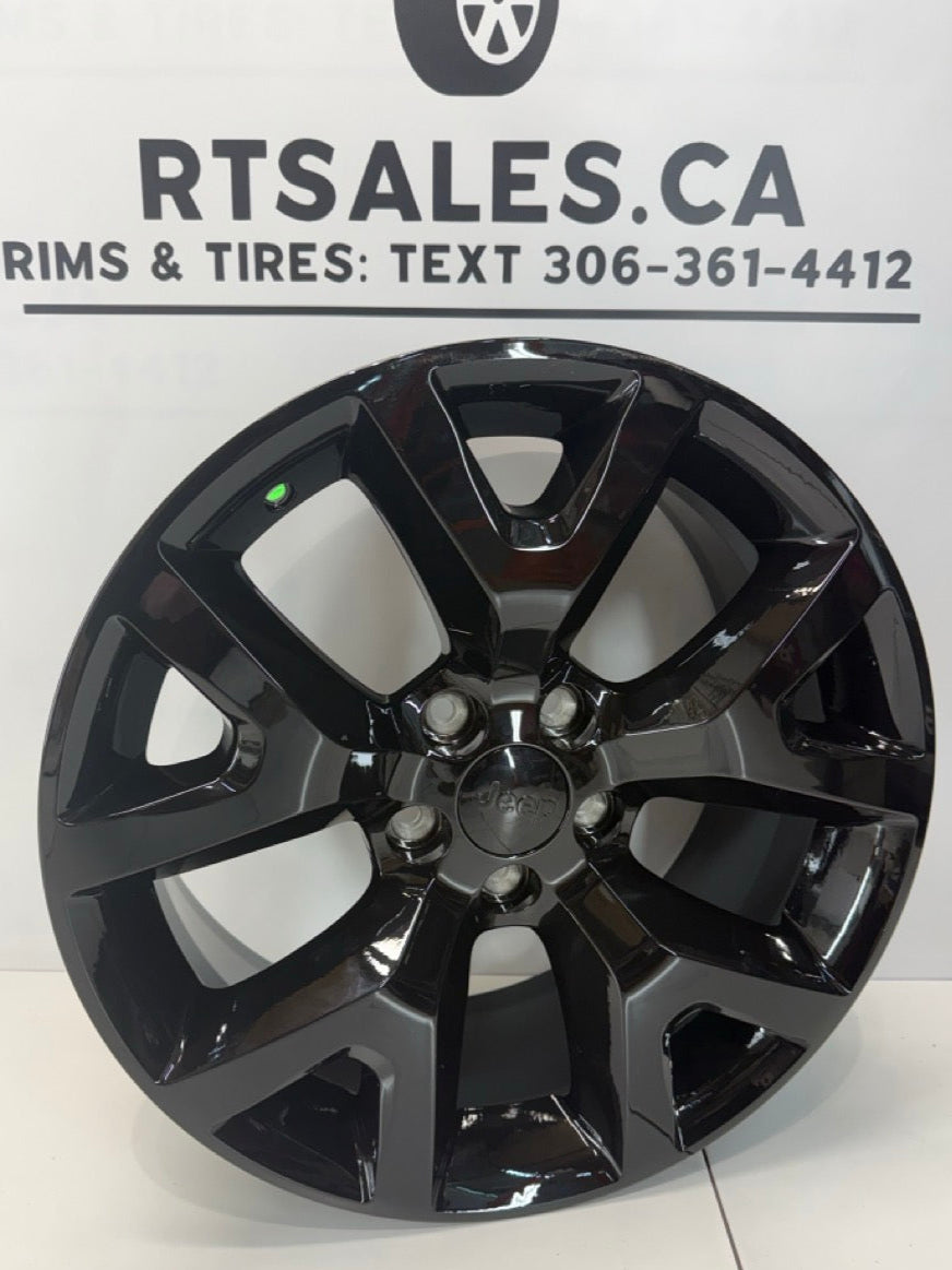 18x7.5 Replica 105 Rims 5x110