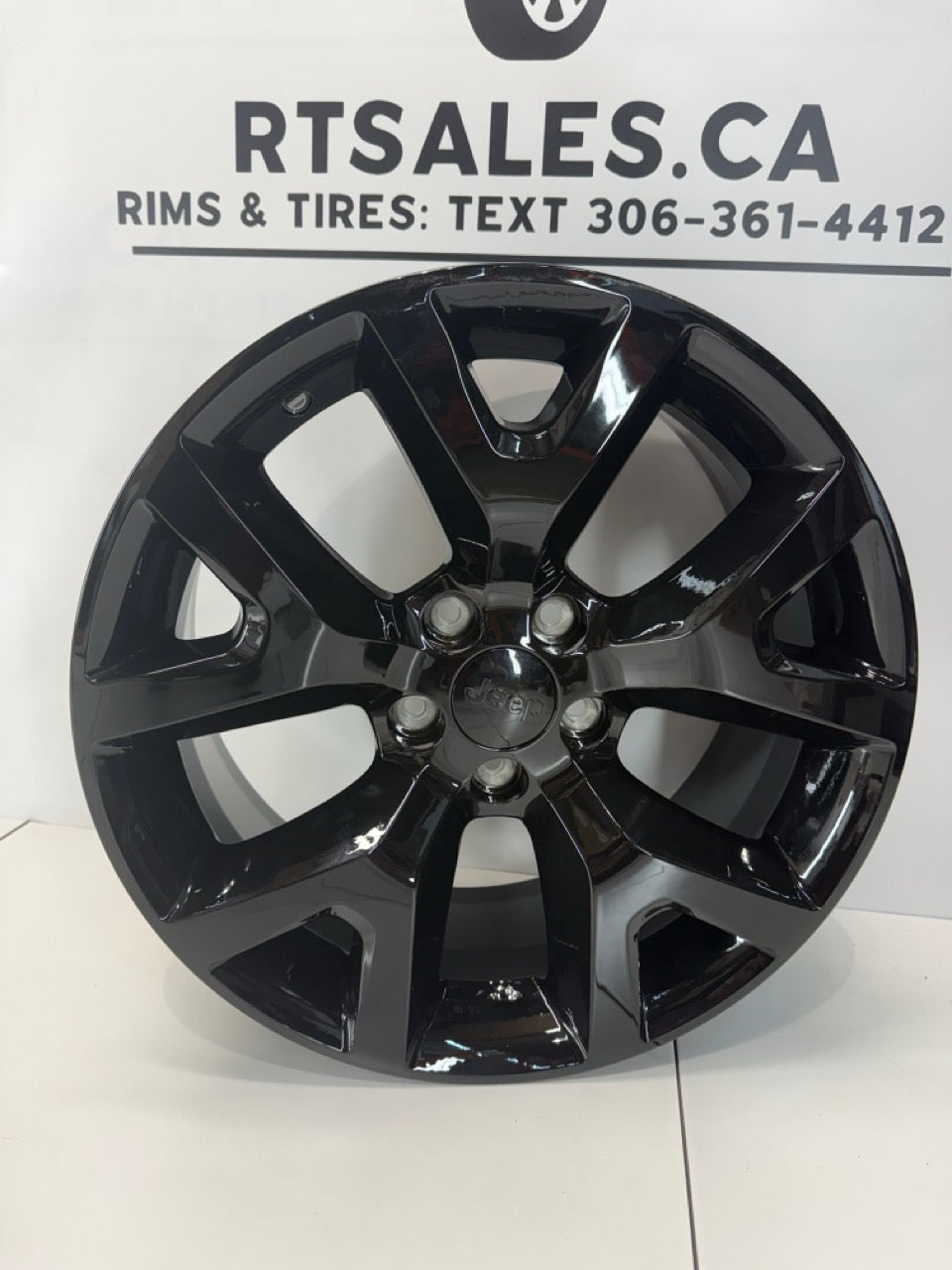 18x7.5 Replica 105 Rims 5x110