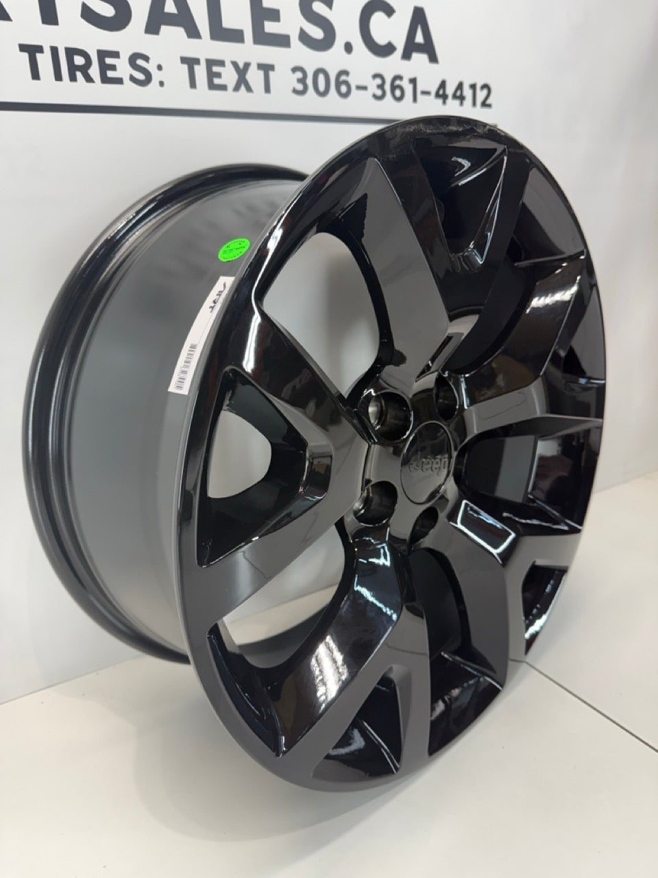18x7.5 Replica 105 Rims 5x110