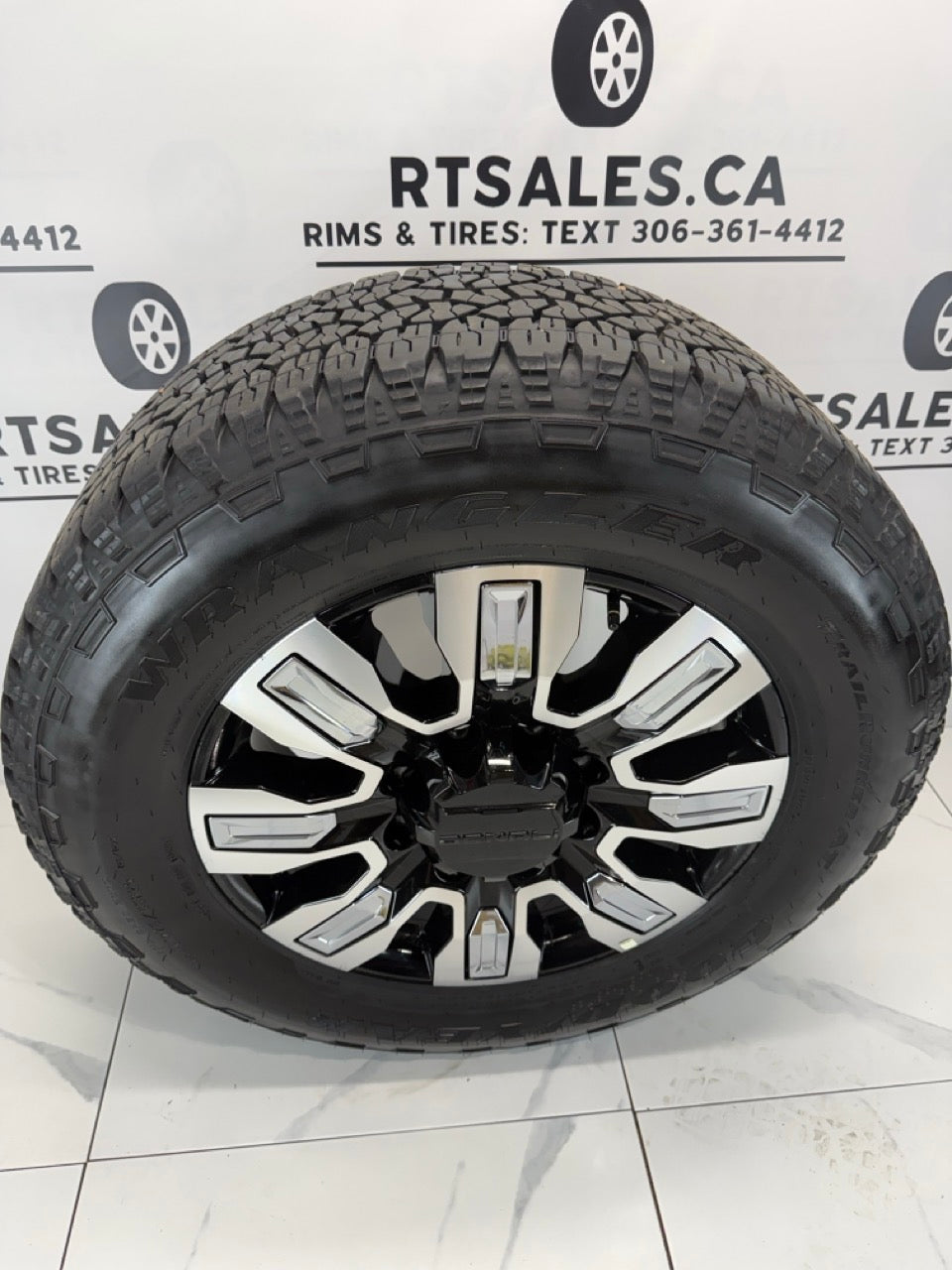 275/65/20 Tires GMC CHEVY Rims 8x180 2500 3500