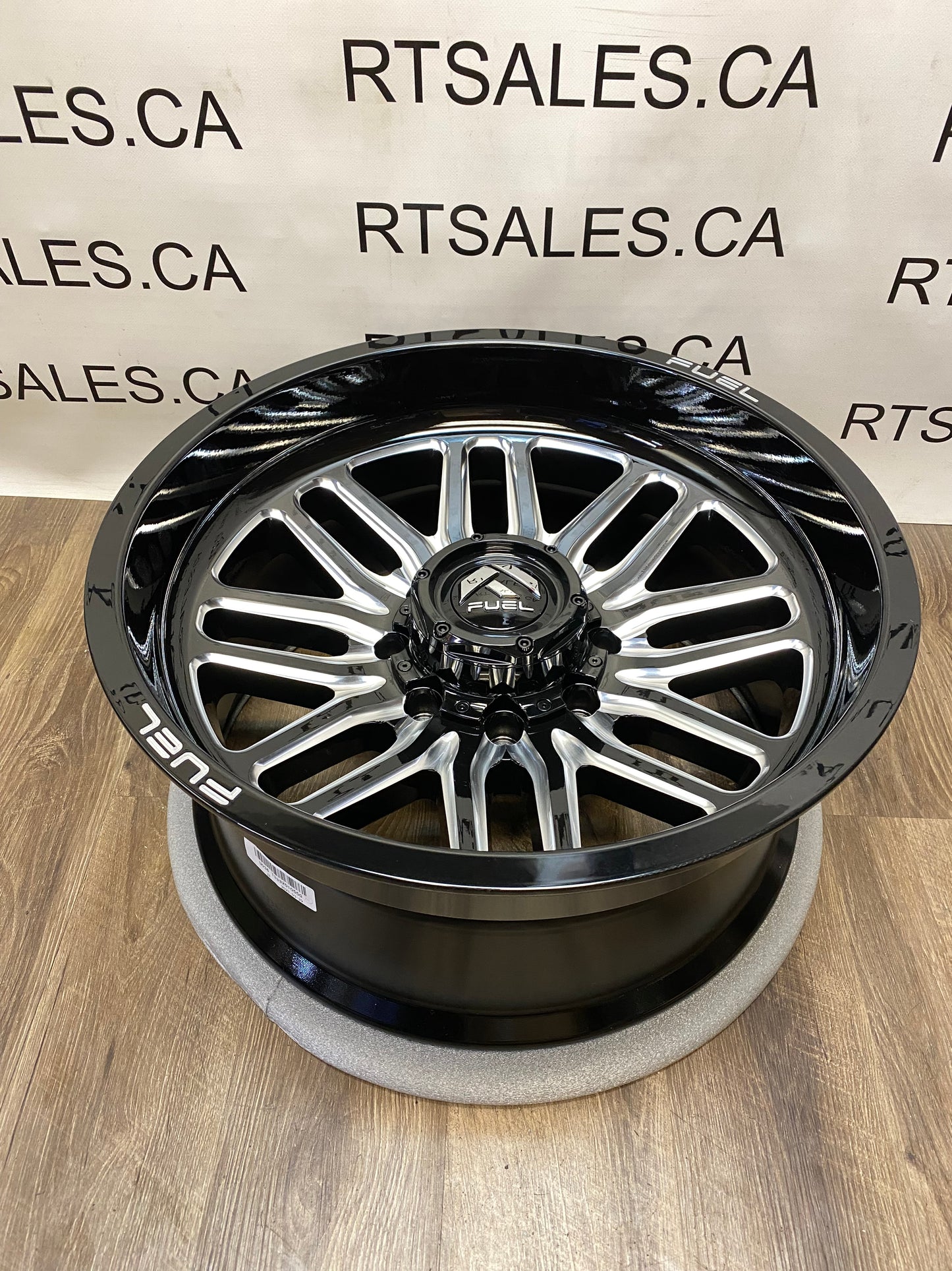 20x10 Fuel Ignite Rims 8x165 Dodge Ram GMC Chevy 2500 3500
