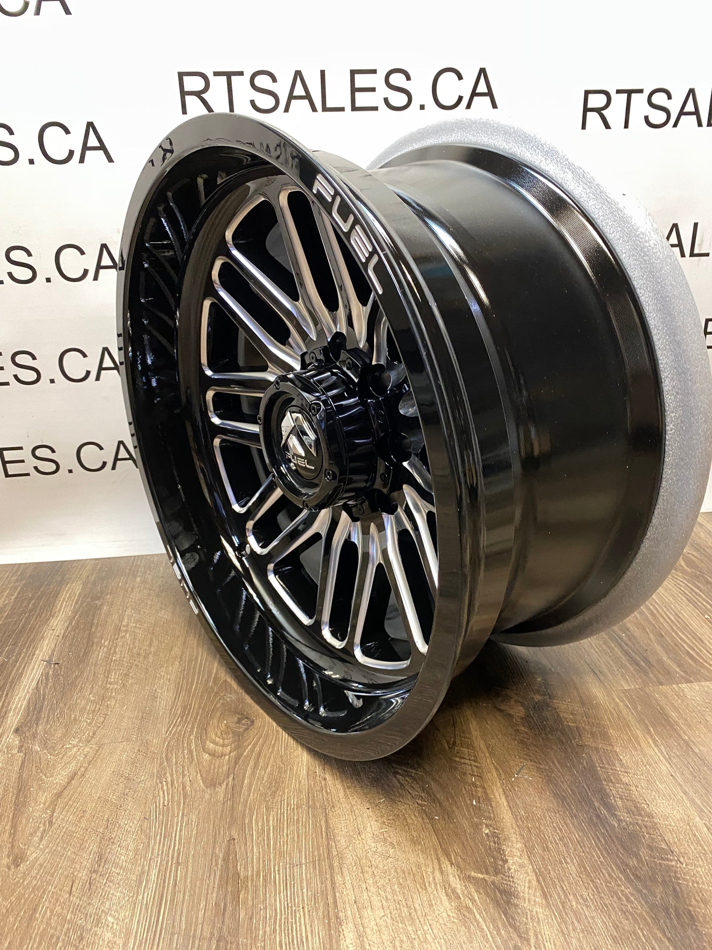 20x10 Fuel Ignite Rims 8x165 Dodge Ram GMC Chevy 2500 3500