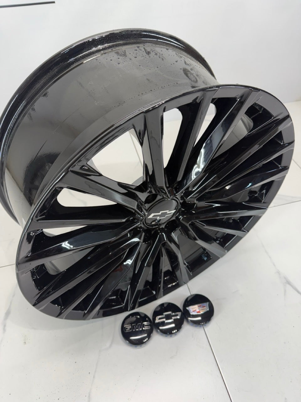 22x9 Replika GM Rims 6x139.7 Escalade