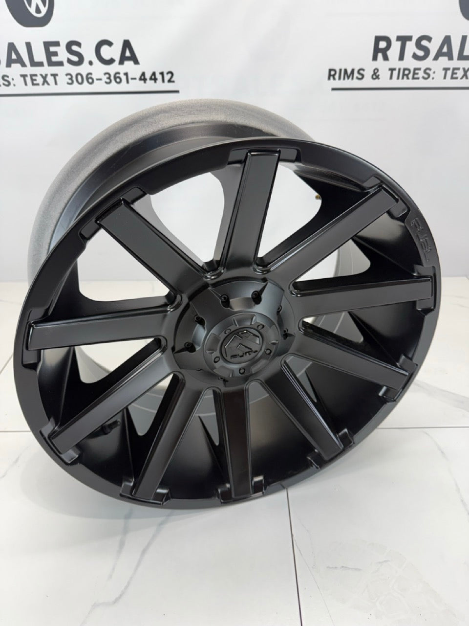 20 inch Fuel Contra Rims 8x165
