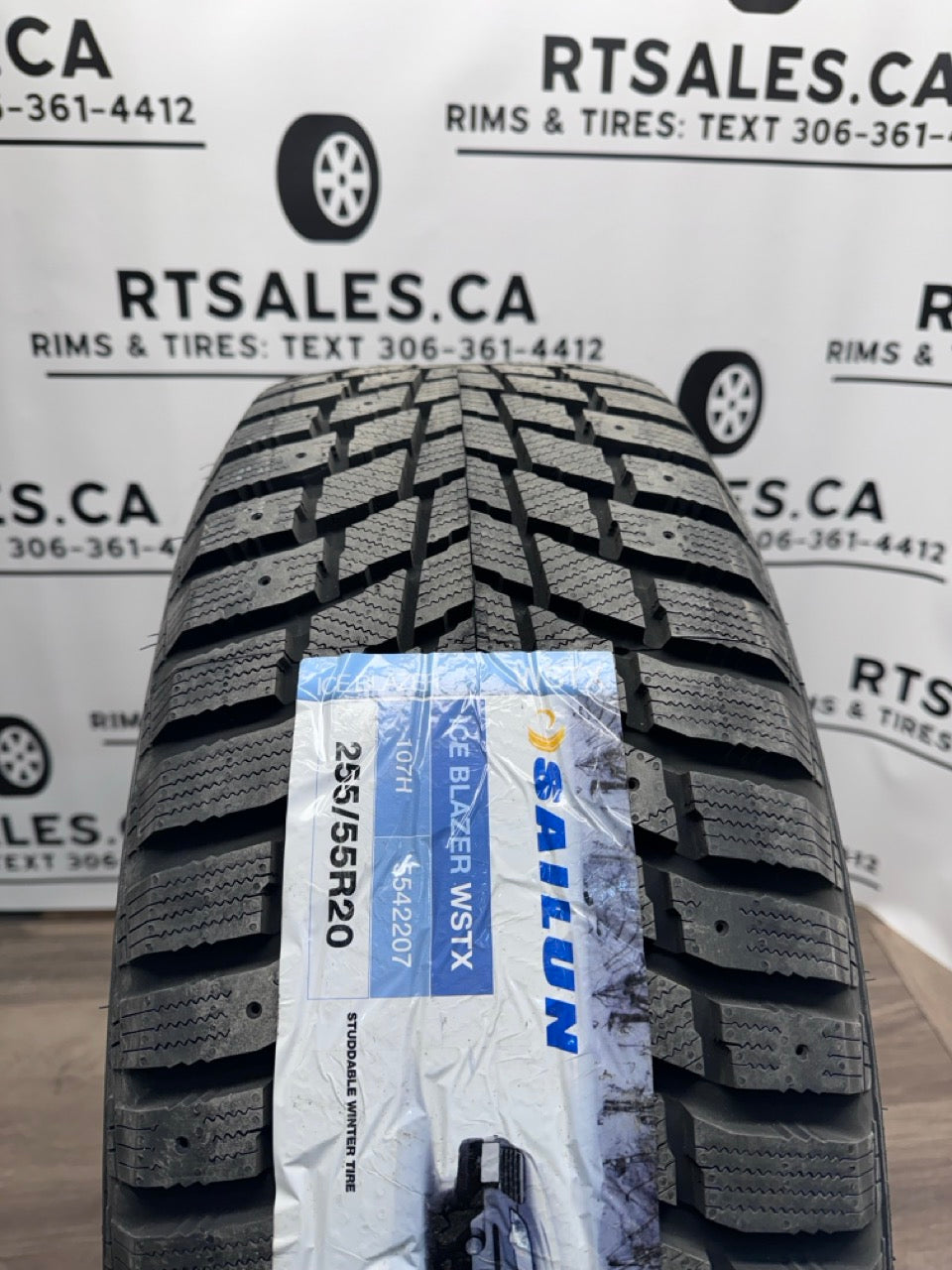 255/55/20 winter tires 20x8.5 Rims 5x120 Toyota grand Highlander