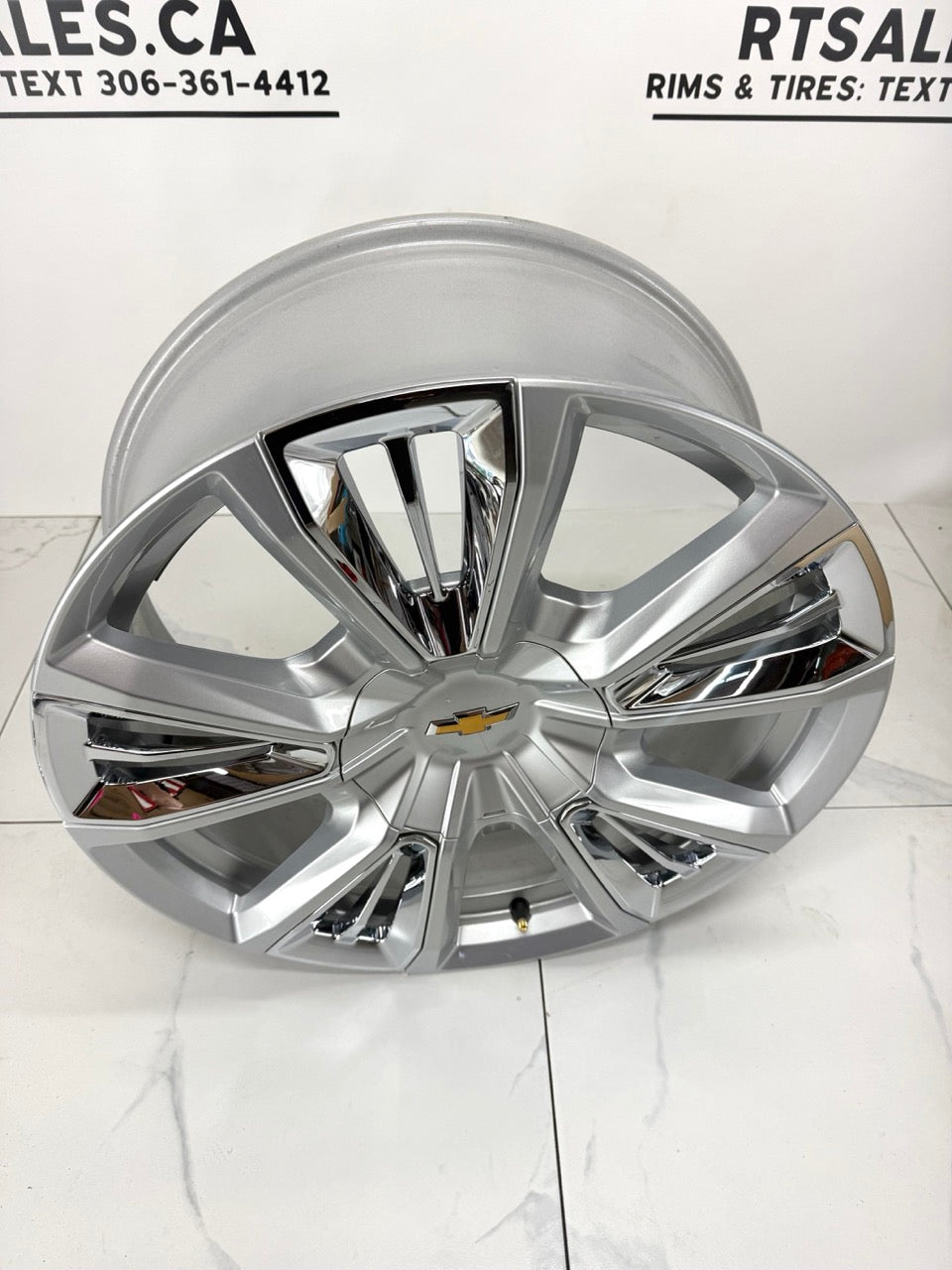 22x9 Chevy Factory OEM 1500 Rims 6x139 (Takeoffs)