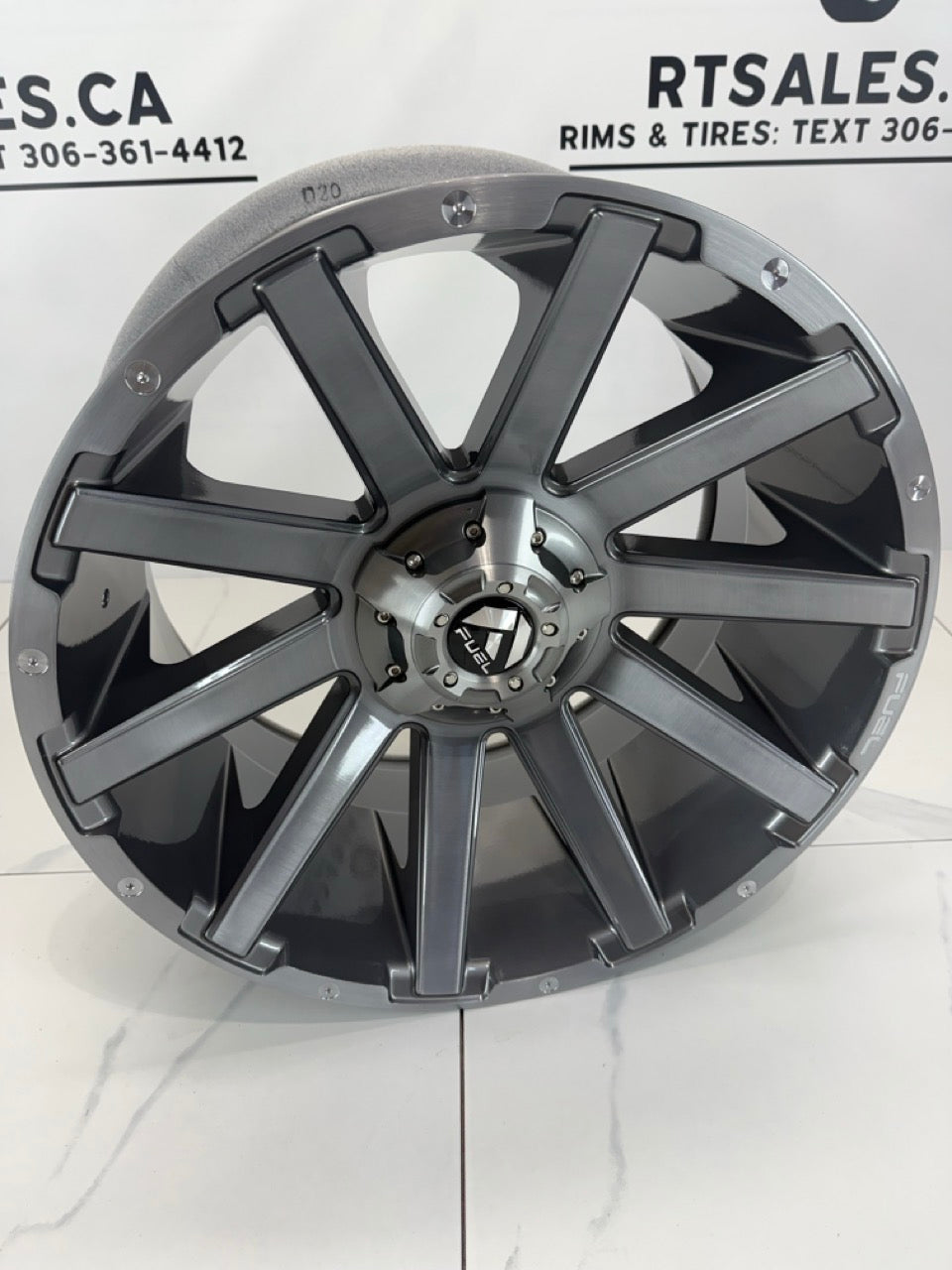 20x10 Fuel Contra Rims 8x165