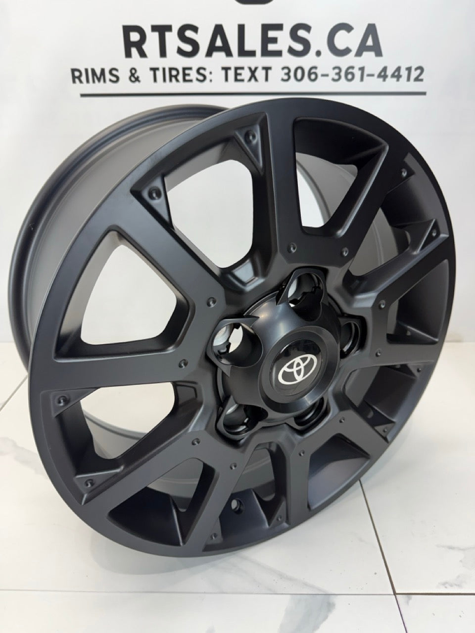20x8.5 Replica R226 Rims 5x150