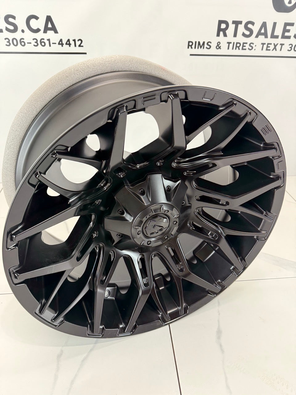 20x10 Fuel Twitch Rims 8x170