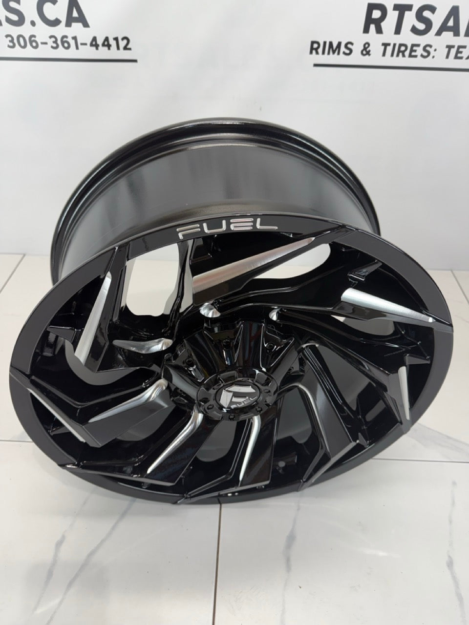 20x9 Fuel Reaction Rims 8x170