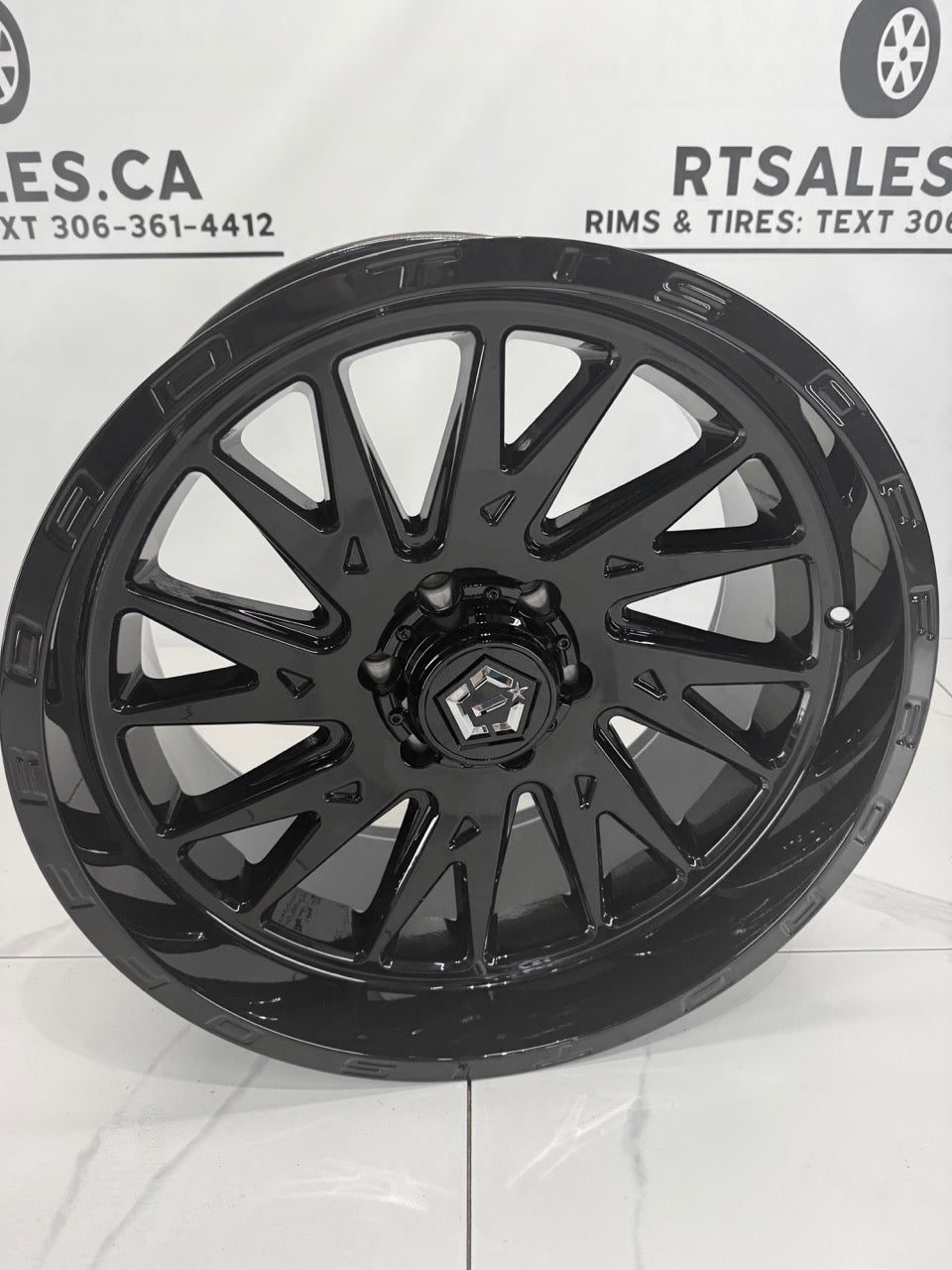20x10 TIS 547B Rims 6x139.7