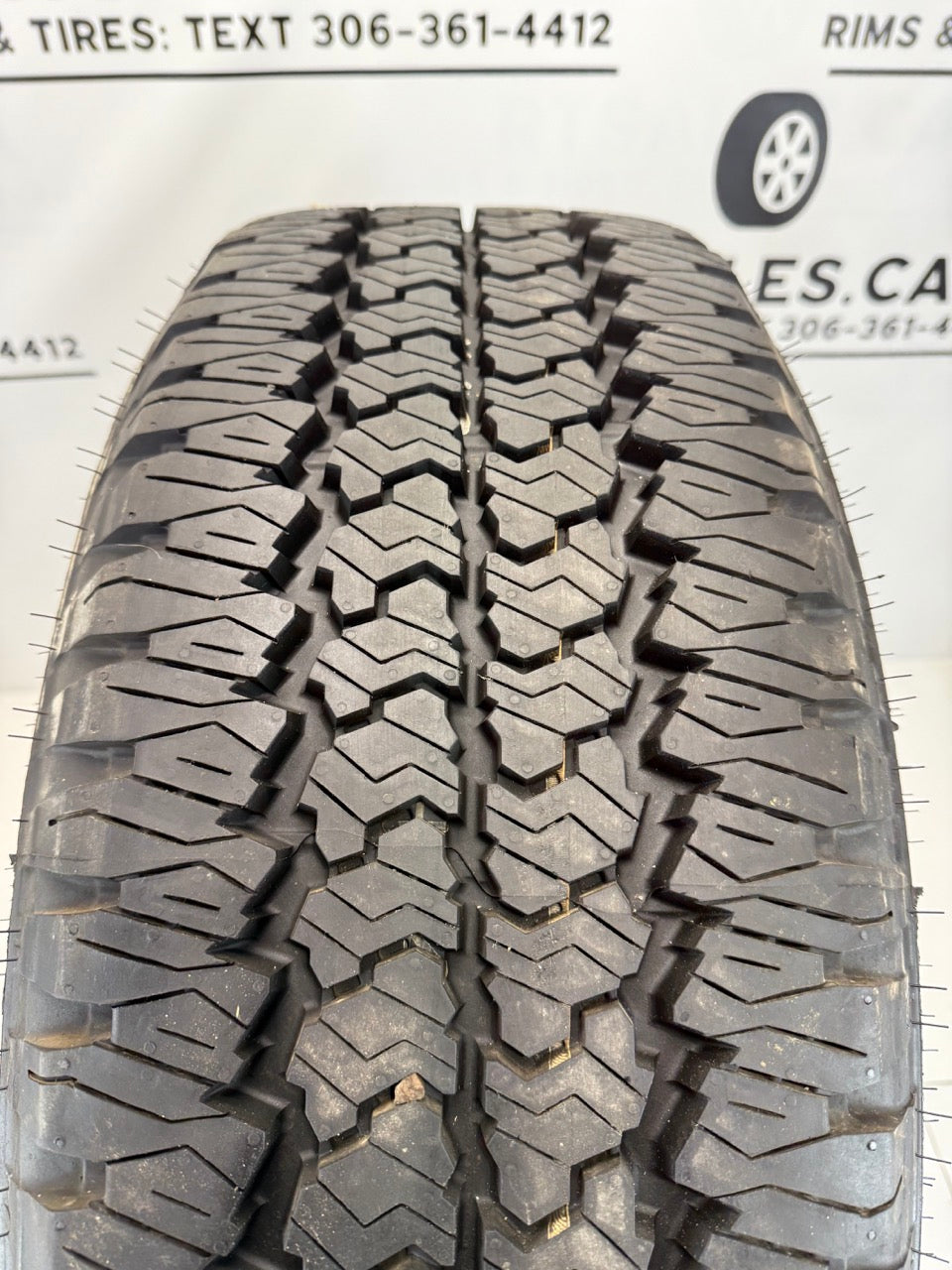 LT 285/60/20 Firestone tires Dodge Ram 2500 3500 rims / 8x165 (Takeoffs)