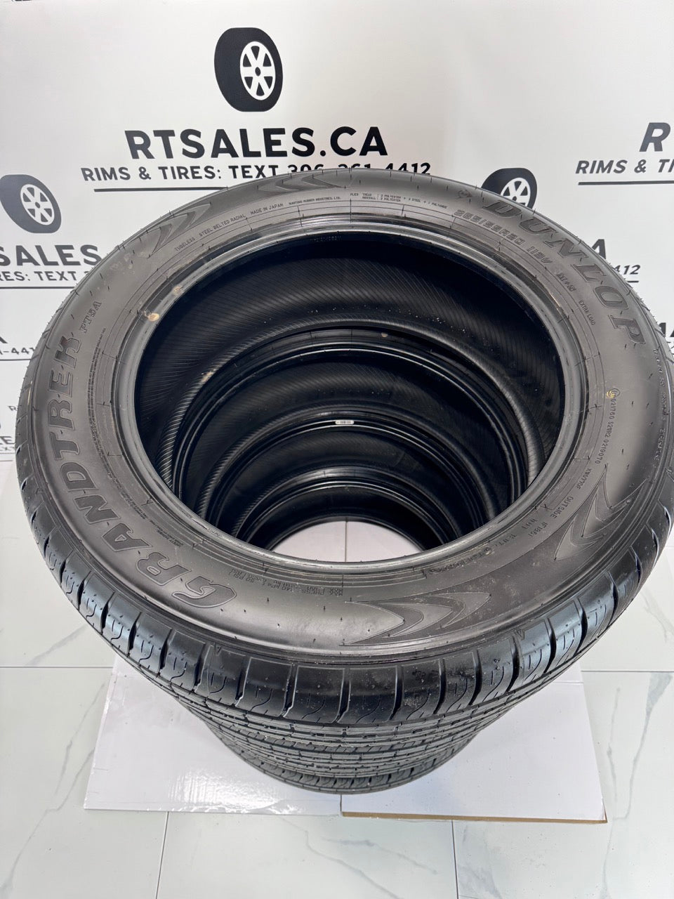 265/55/20 Dunlop Grandtrek 20" tires (takeoffs)