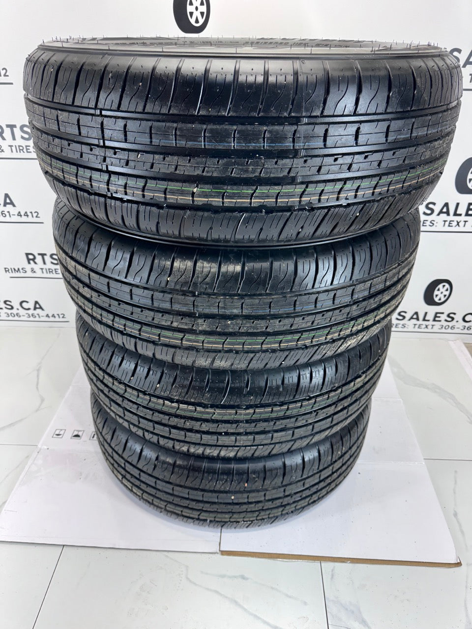 265/55/20 Dunlop Grandtrek 20" tires (takeoffs)