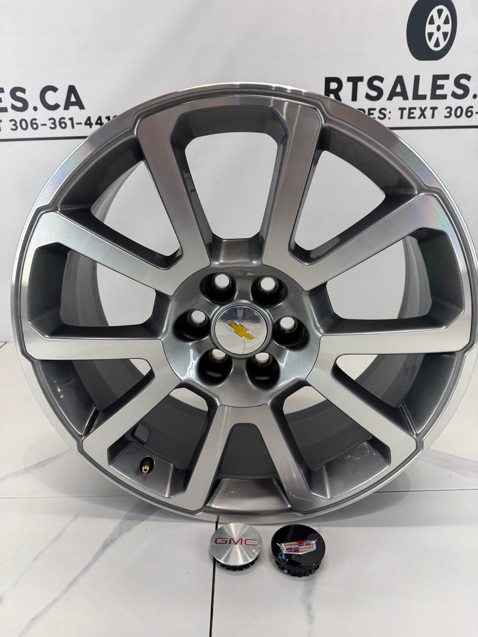 20x8.5 Chevy GMC OEM Rims 6x120 (takeoff)