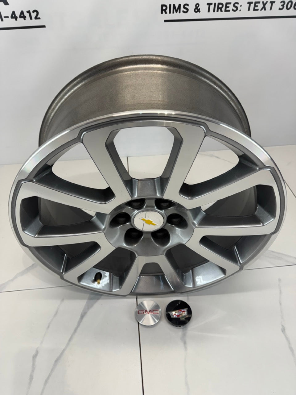 20x8.5 Chevy GMC OEM Rims 6x120 (takeoff)