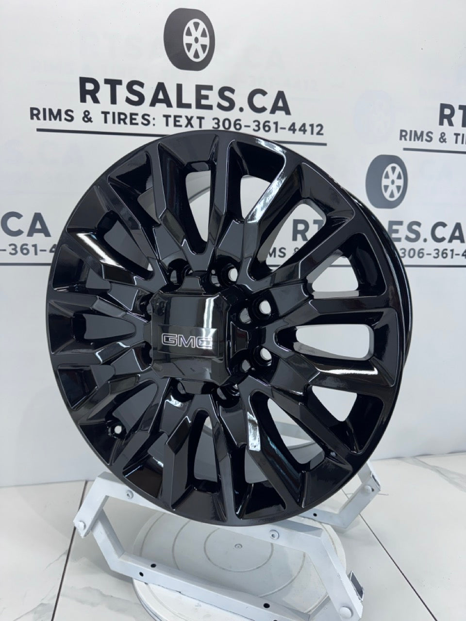 20x8.5 GMC CHEVY Replika Rims 8x180 2500 3500