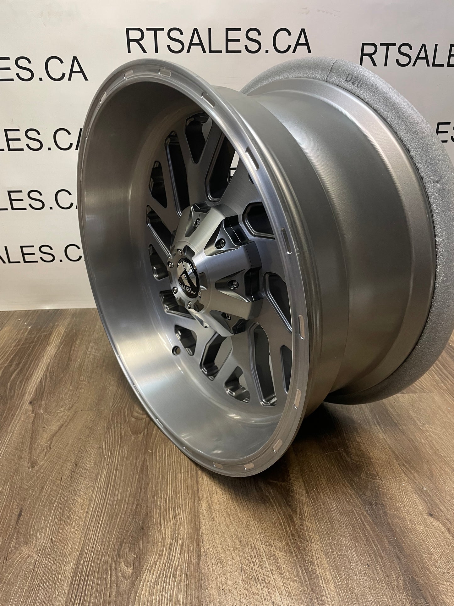 20x10 Fuel Triton Rims 8x170 Ford F250 F350 Super Duty