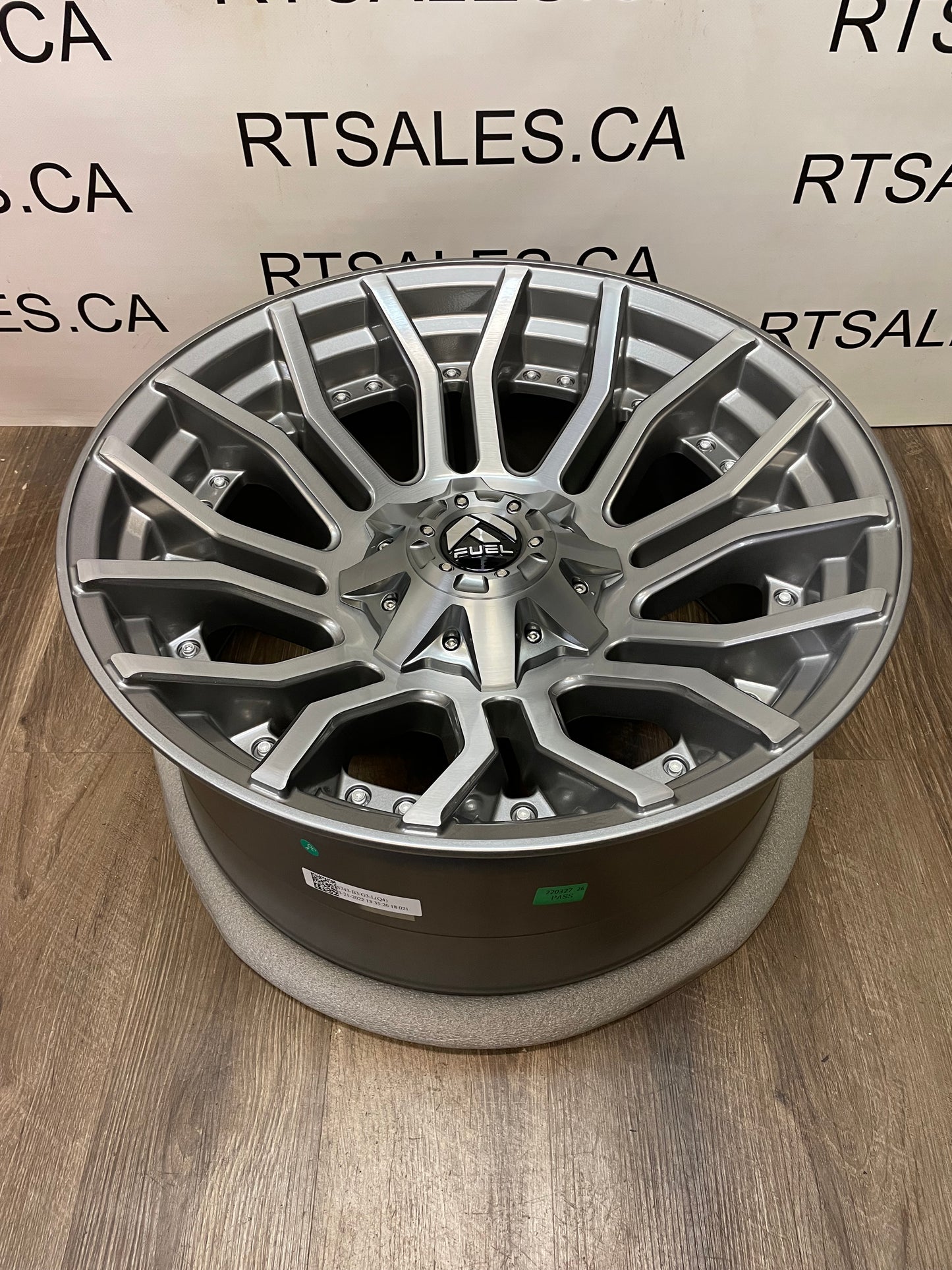 20x10 Fuel Rage Rims 8x165 Dodge Ram GMC Chevy 2500 3500