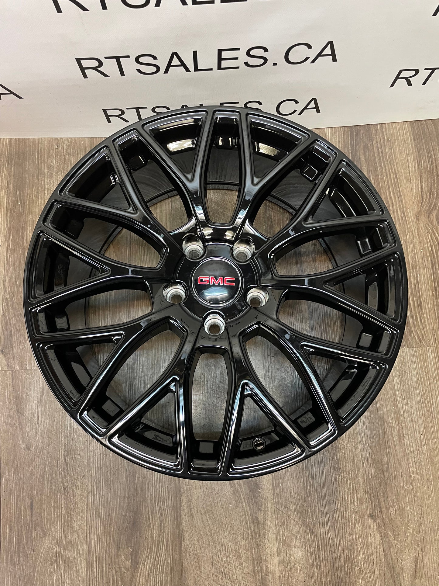 18x8 Touren TR76 5x120 Chev Buick GMC Cadillac