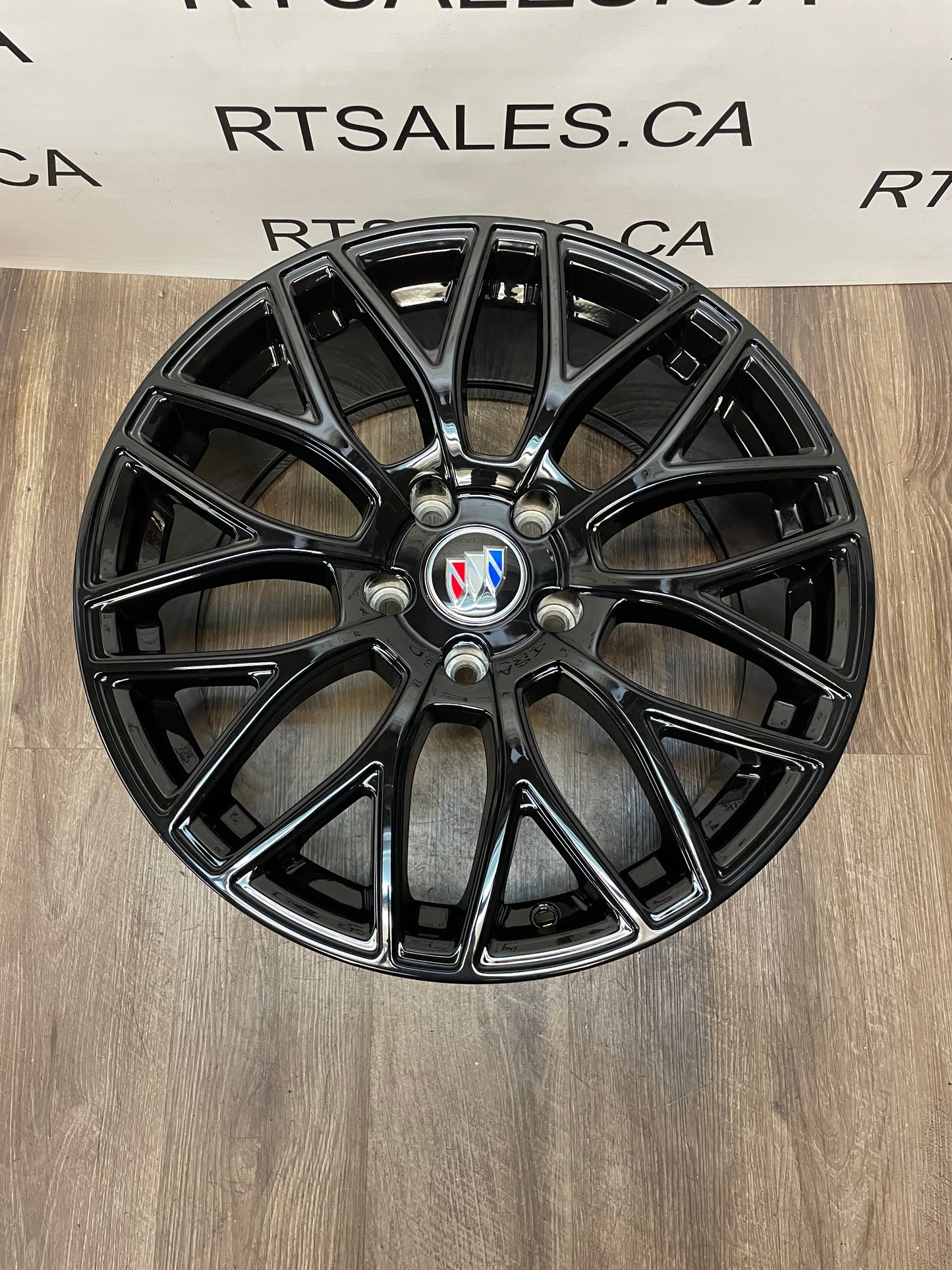 18x8 Touren TR76 5x120 Chev Buick GMC Cadillac
