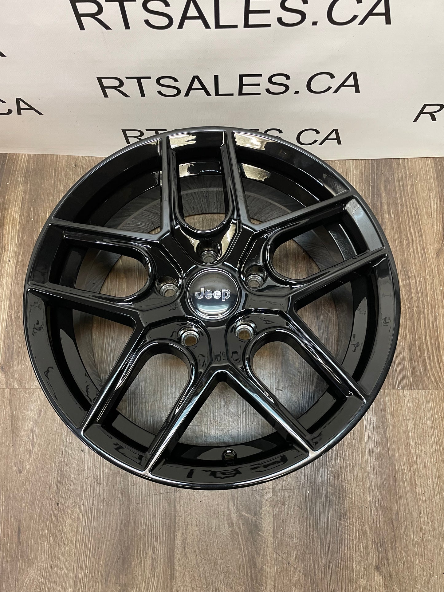 18x8 Touren TR79 5x127 JEEP WRANGLER