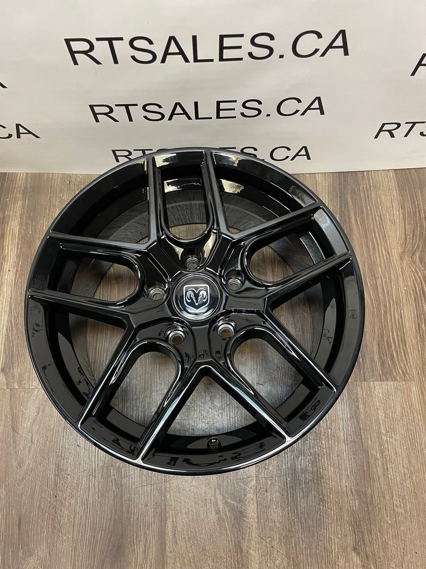 18x8 Touren TR79 5x127 JEEP WRANGLER