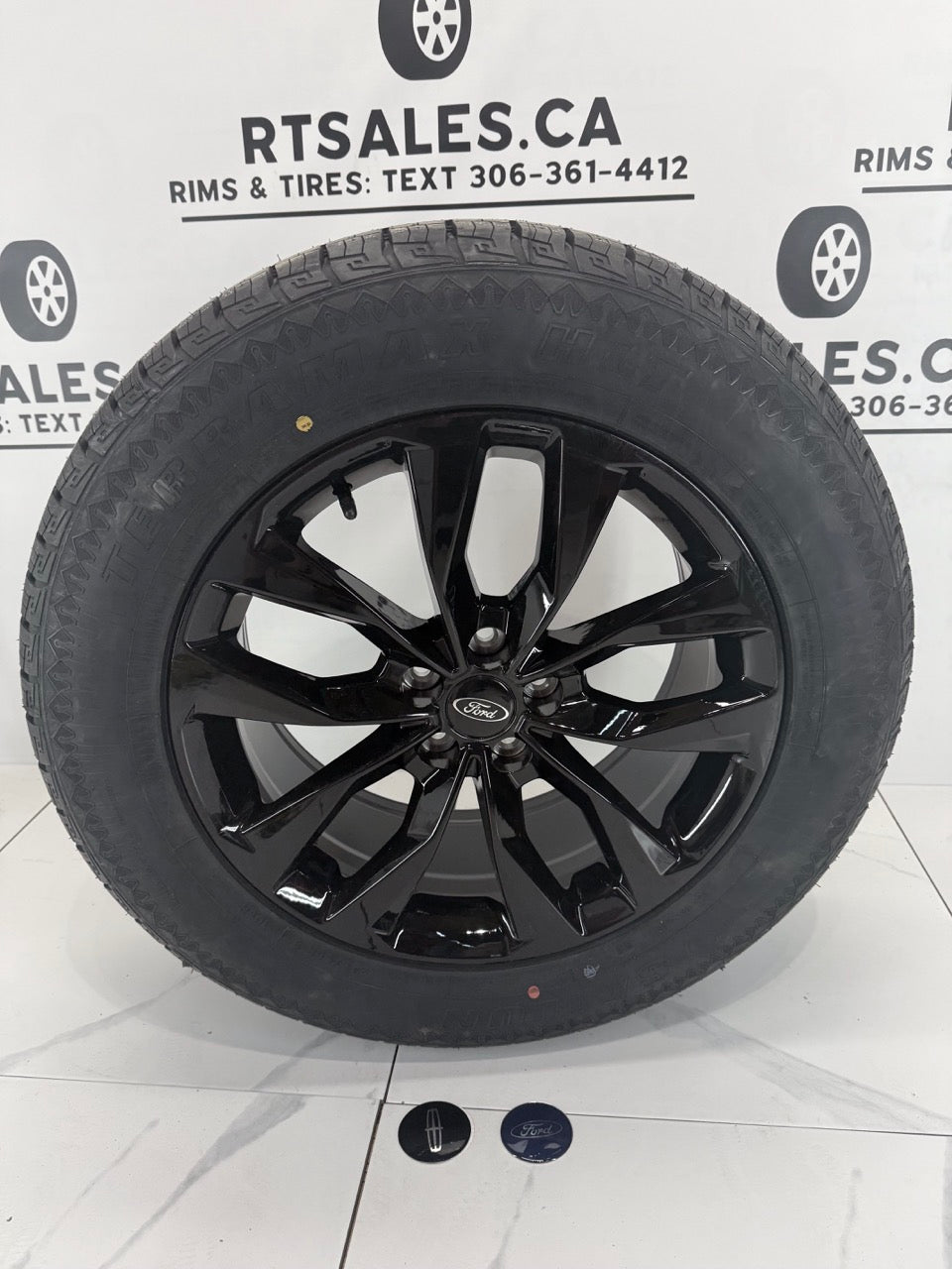245/60/18 All season TIRES rims 5x108