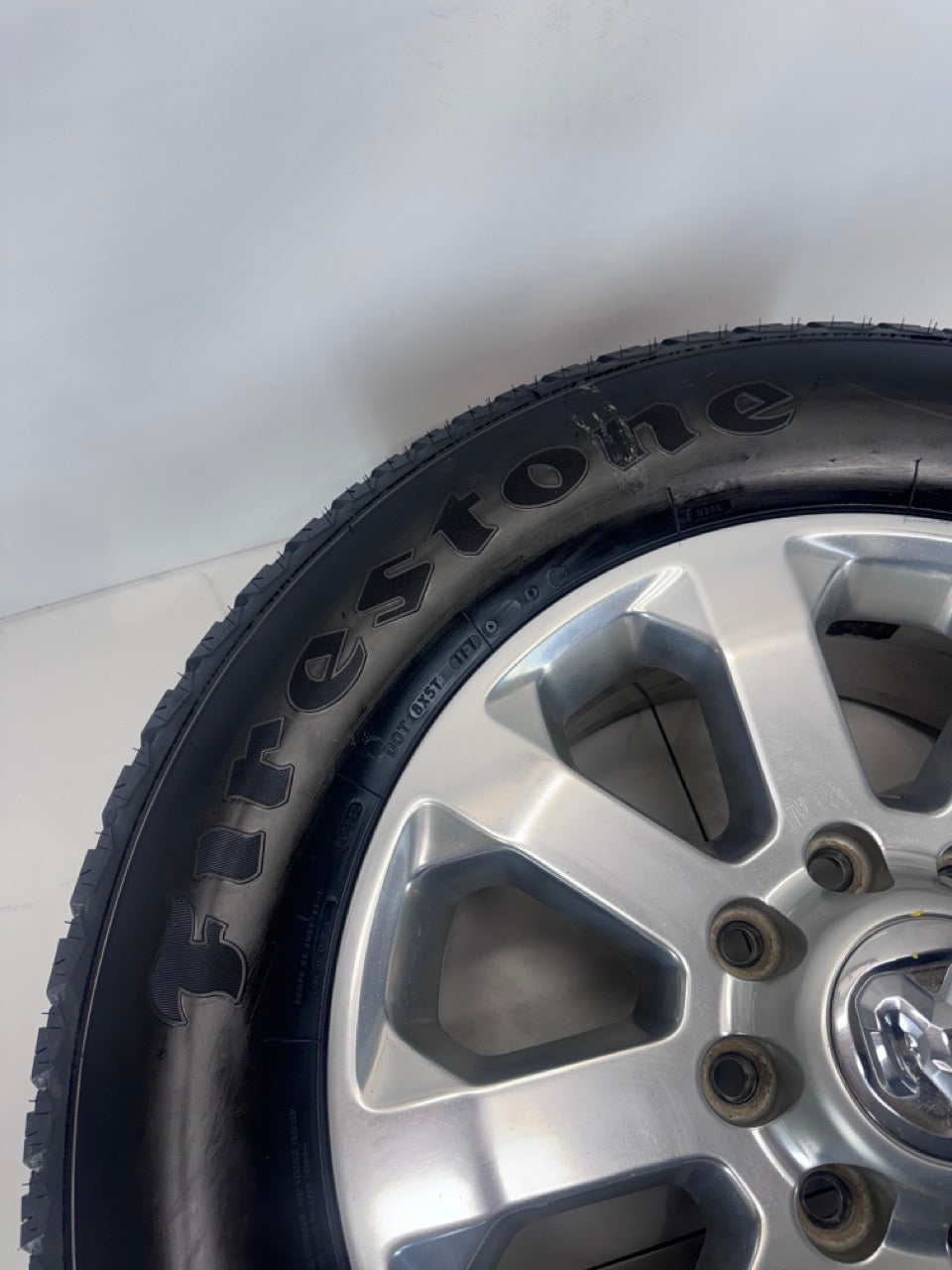 LT 285/60/20 Firestone tires Dodge Ram 2500 3500 rims / 8x165 (Used)