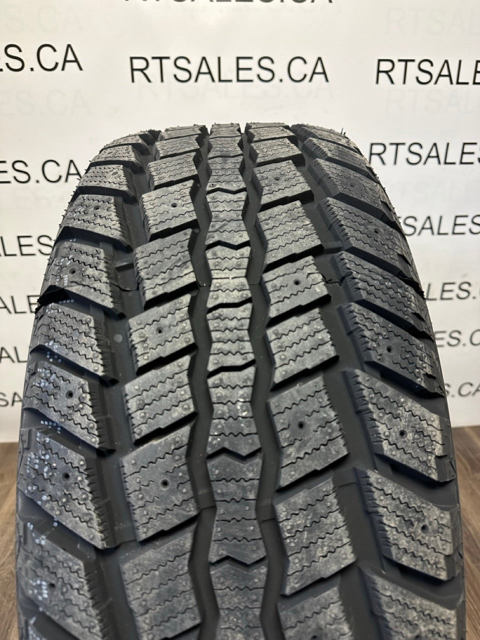 275/55/20 Sailun Winter tires on rims Ford F-150 20 inch - R&T Sales