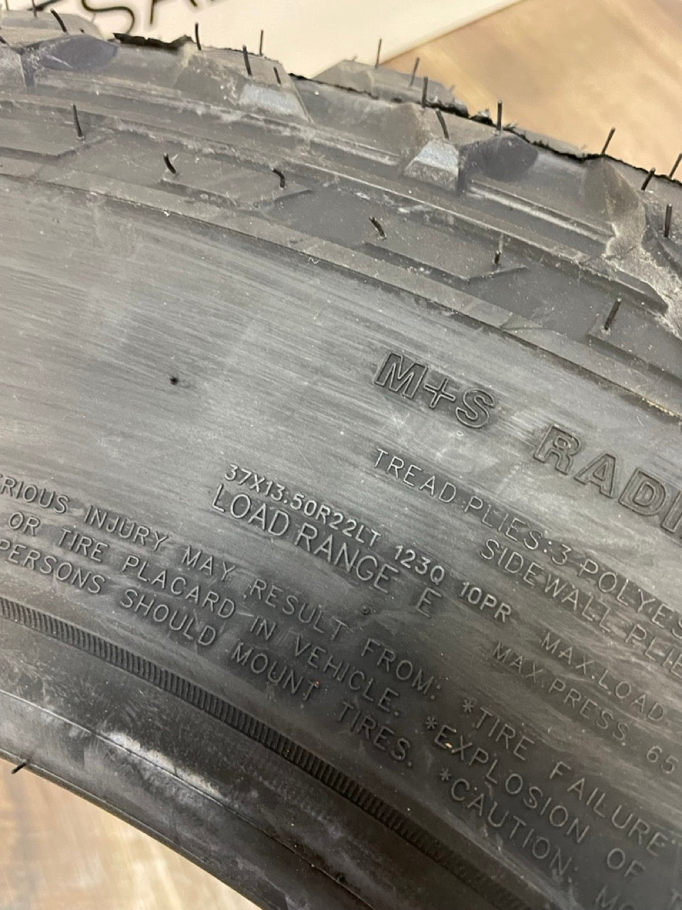 LT 37x13.5x22 Fuel GRIPPER M/T E All Weather Tires
