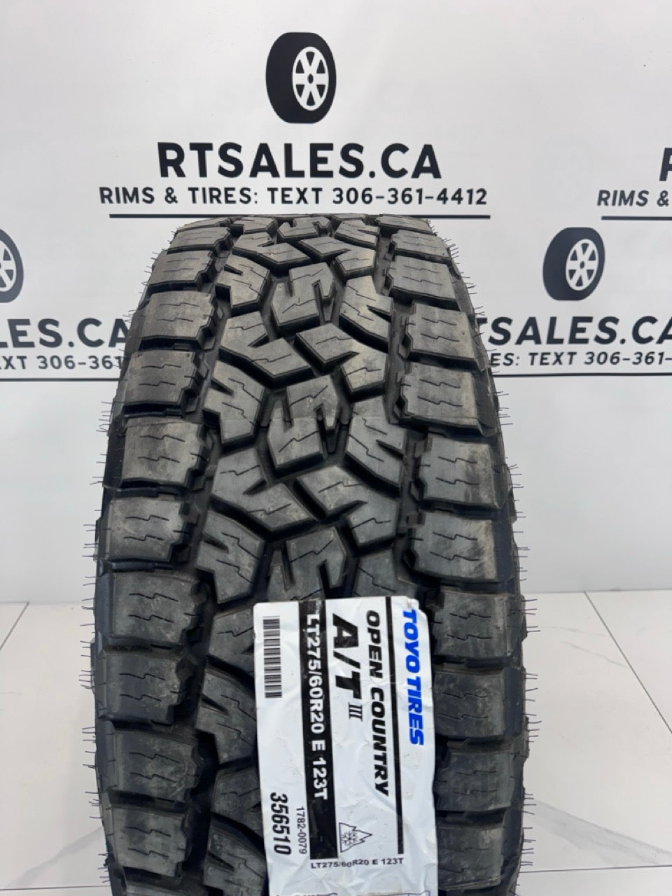 LT275/60/20 Toyo on rims Chevy GMC 1500 Ram 20"