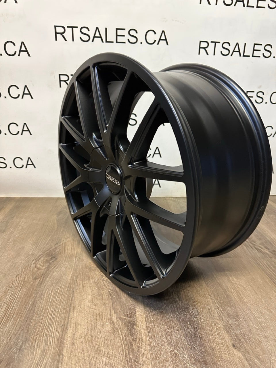 18x8 Touren Rims 5x110 & 5x115