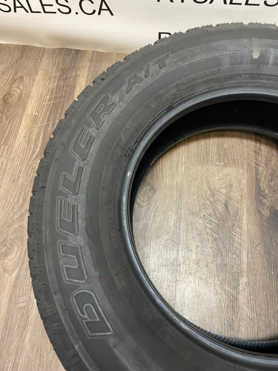 255/70/18 Bridgestone Dueler A/T AS (Takeoffs)