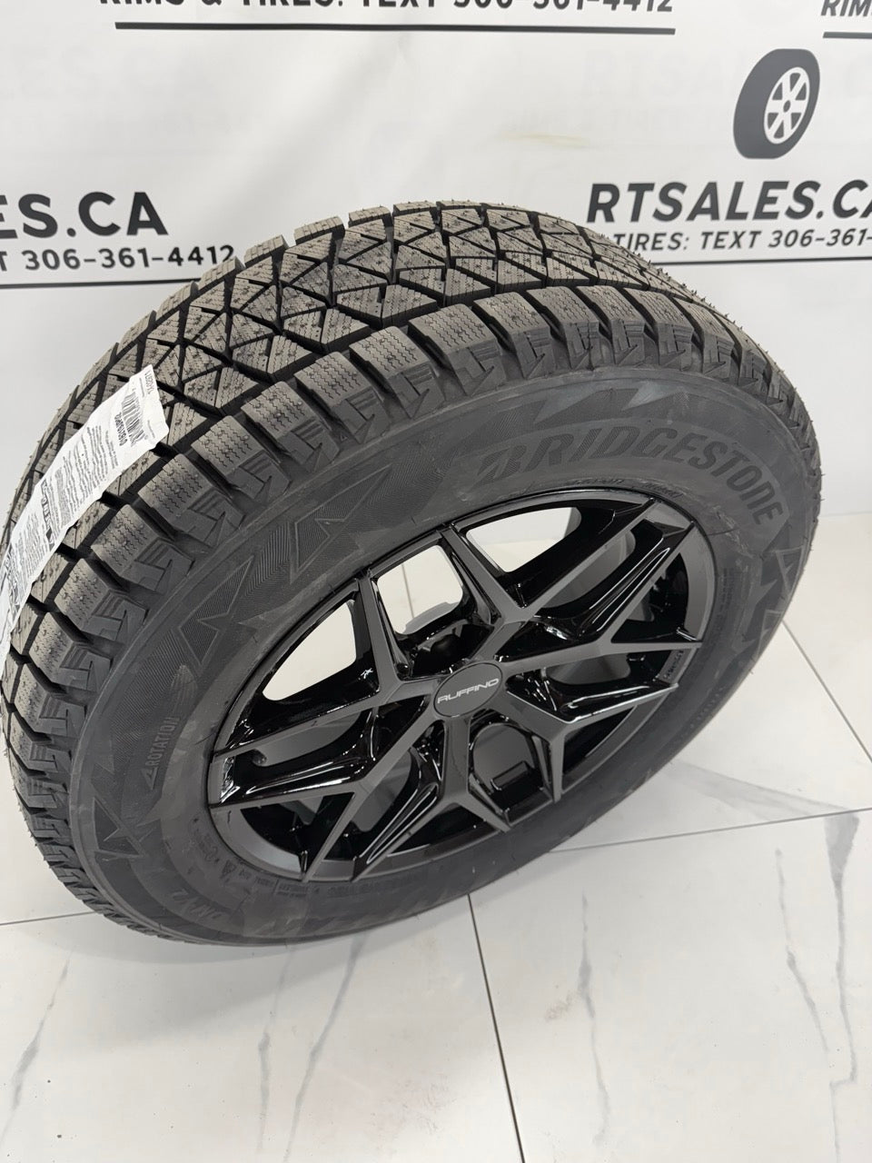 255/65/18 Bridgestone Blizzak Tires x8 Rims 6x120