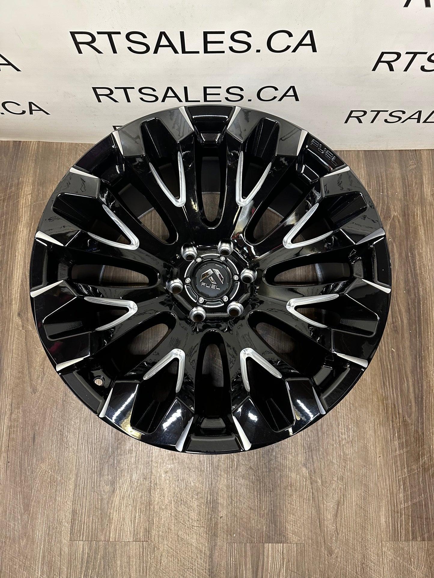 20x10 Fuel Quake Rims 6x135 Ford F-150 Expedition