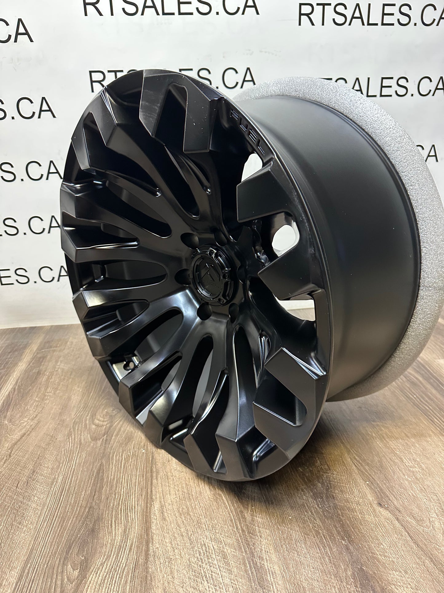 20x10 Fuel Quake Rims 6x135 Ford F-150 Expedition