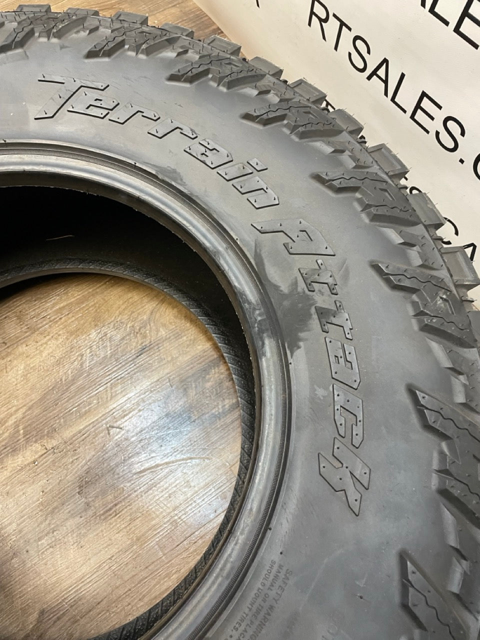 LT 35x12.5x17 Amp TERRAIN ATTACK M/T E All Season Tires