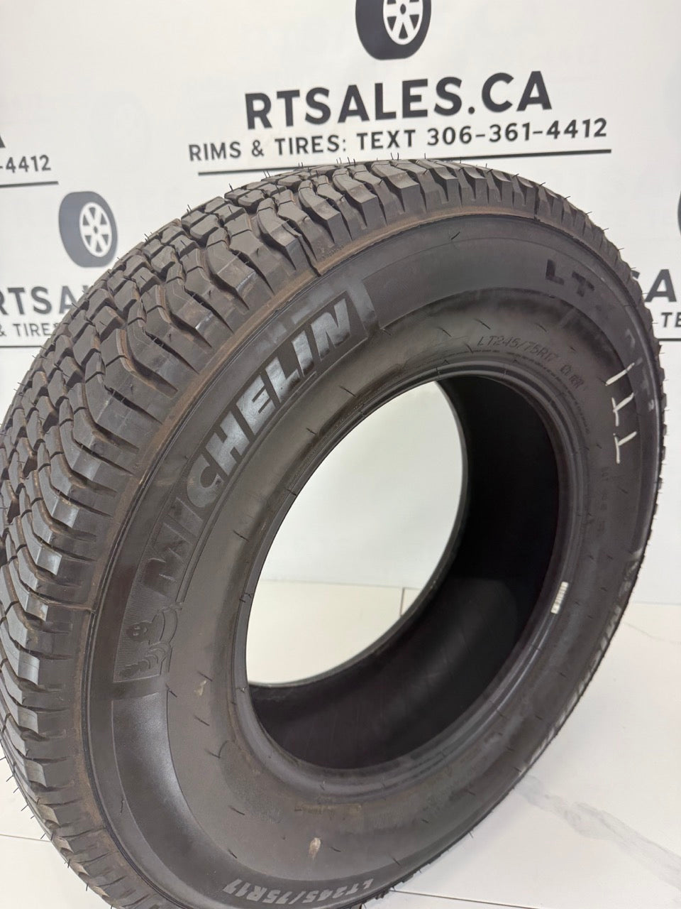LT 245/75/17 Michelin LTX AT2 E All Season Tires (Takeoffs)