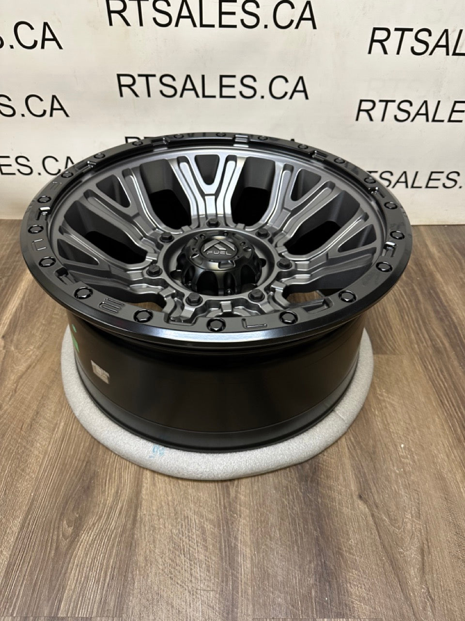 20x10 Fuel Traction Rims 6x135