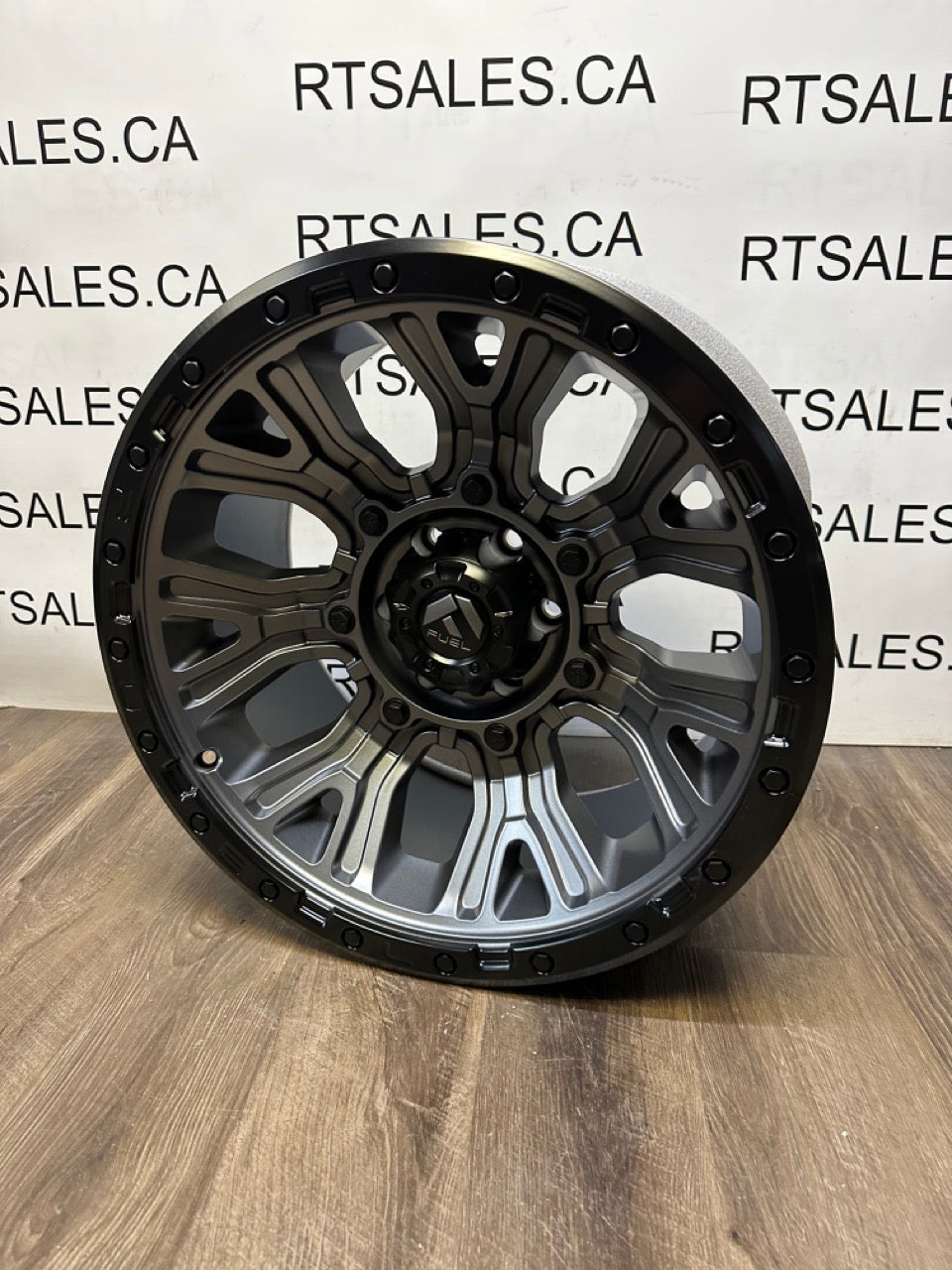 20x10 Fuel Traction Rims 6x135