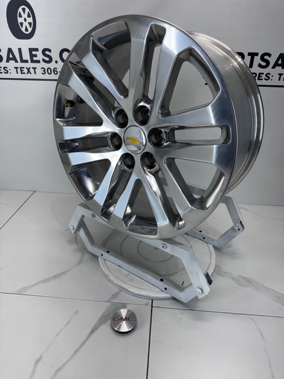 18x8.5 GM GMC CHEVY FACTORY OEM Rims 6x120