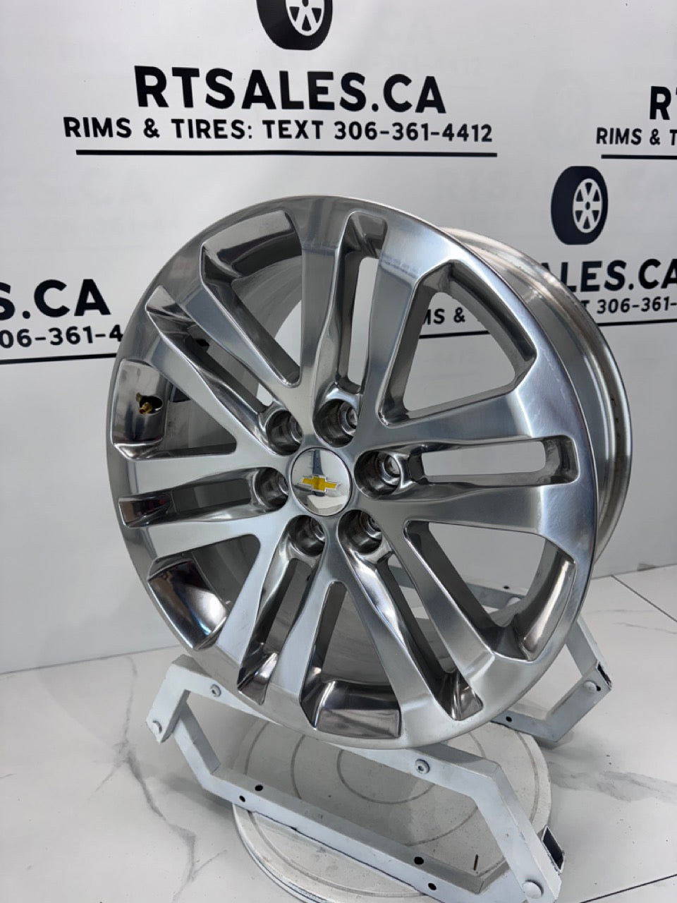 18x8.5 GM GMC CHEVY FACTORY OEM Rims 6x120
