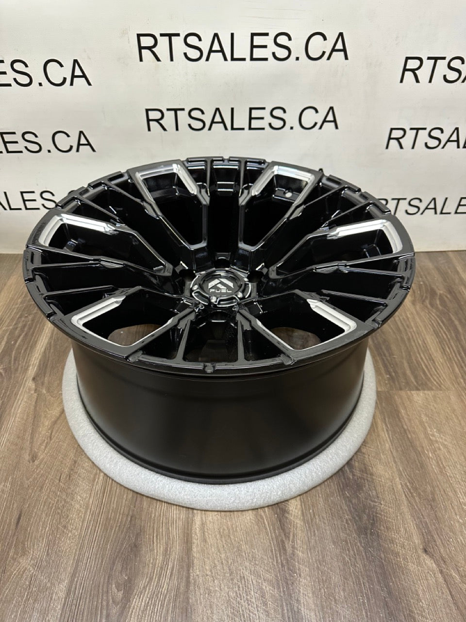 20x10 Fuel Rebar Rims 6x135 Ford F-150 Expedition